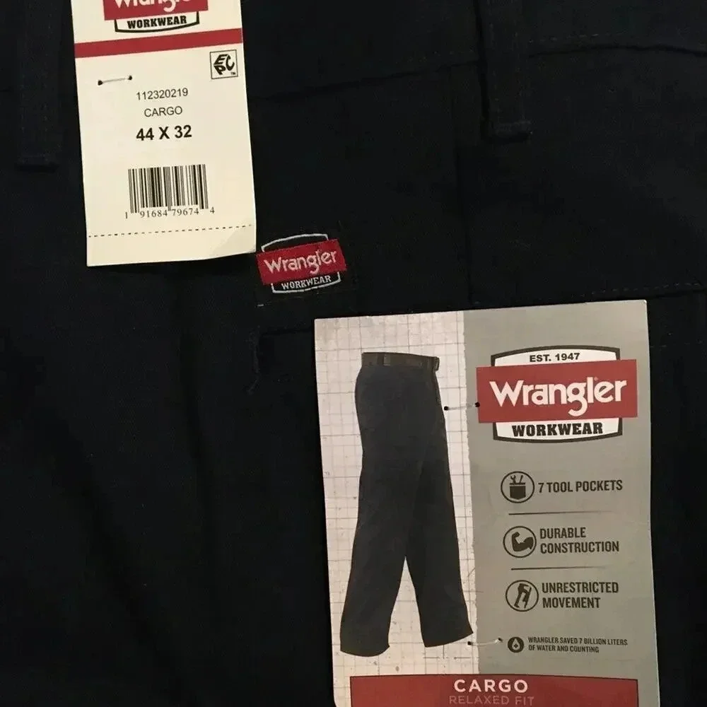 NEW Wrangler Men’s Size 44 x 32 Dark Sapphire Workwear Cargo Pants